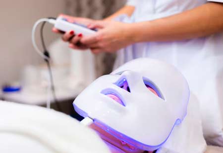 Red Light Therapy Advances through Market-Driven Innovation
